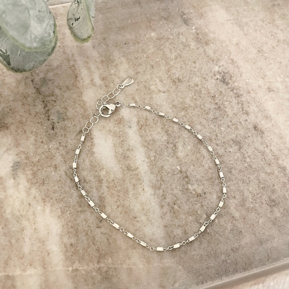 925 Sterling Silver Dainty Minimalist Bracelet Thin Link Stacking Bracelet - Picture 3 of 8